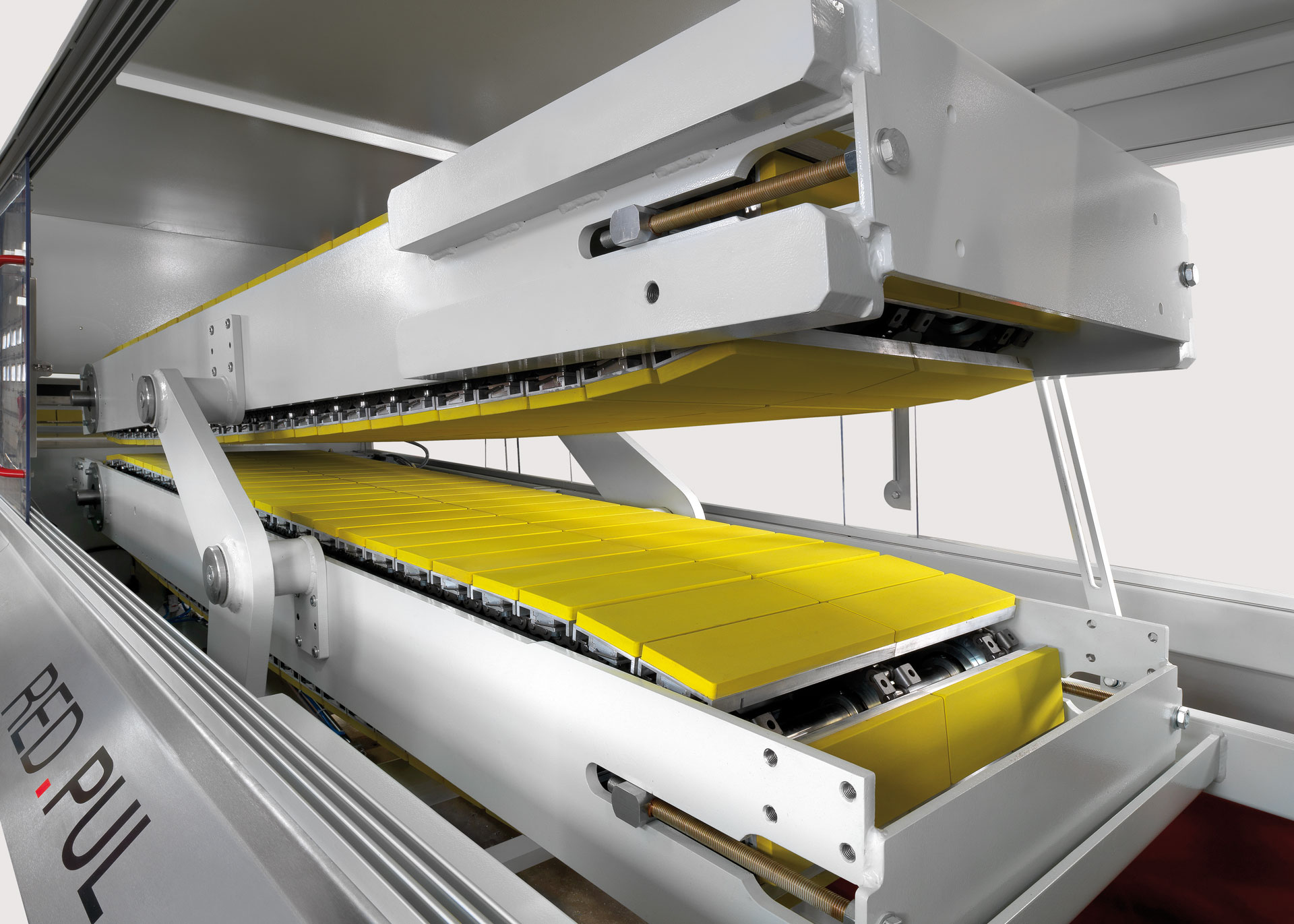 RED.LINE | Sparsame Extrusionslinie - Greiner Extrusion RED.LINE | Sparsame Extrusionslinie - Greiner Extrusion